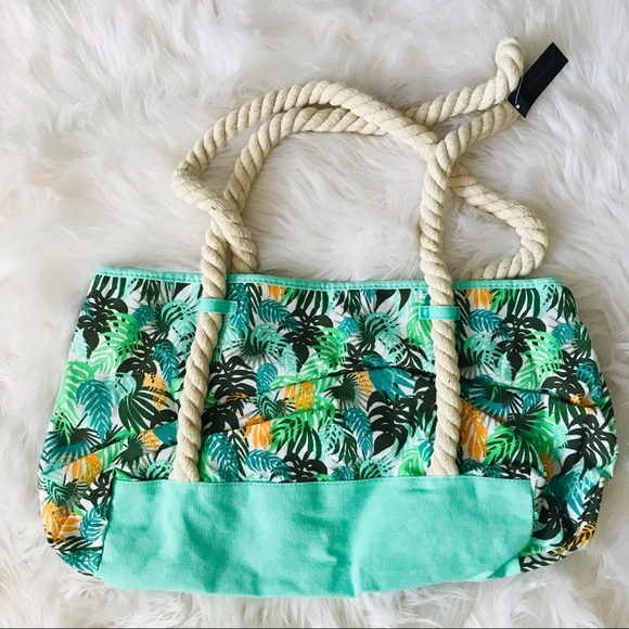 No Boundaries Green Palm Leaf Rope Tote Beach Bag - Picture 6 of 10